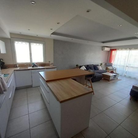 Appartement 1Er Etage, 66 M² La Seyne-sur-Mer Extérieur photo